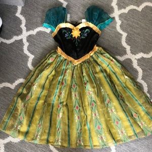 Disney Frozen Anna dress for kids size 4-6 t. In like new condition.